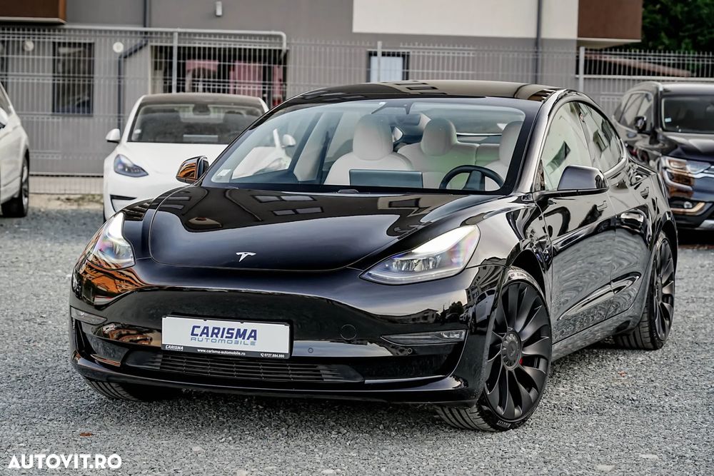 Tesla Model 3 Langstreckenbatterie Allradantrieb Dual Motor Performance - 2