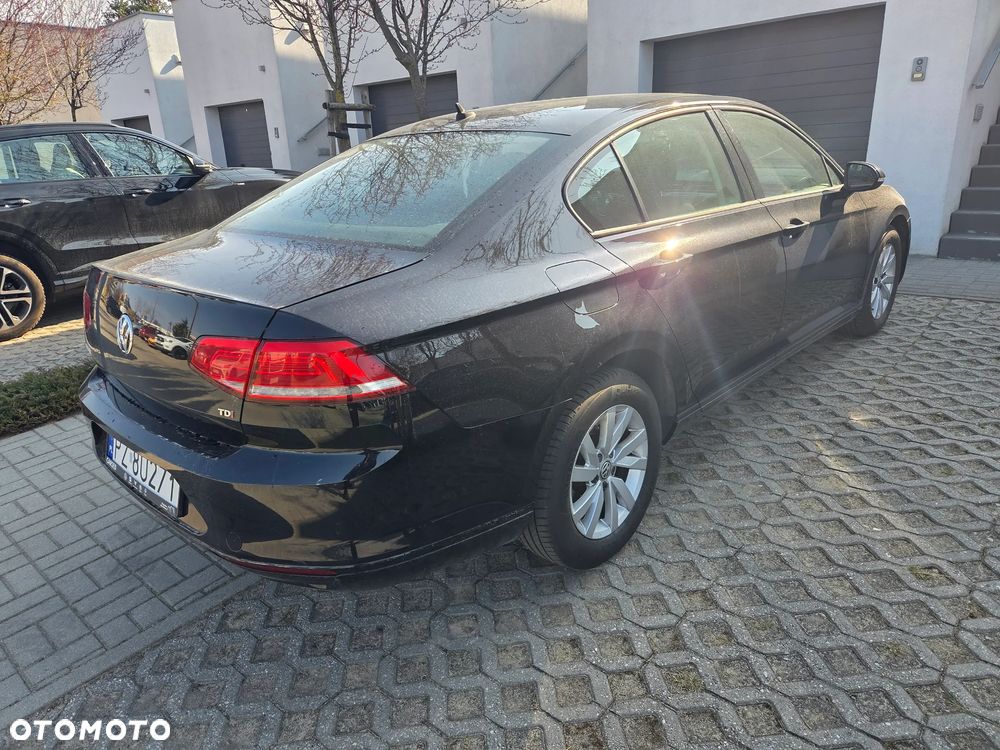 Volkswagen Passat 2.0 TDI SCR Comfortline - 6
