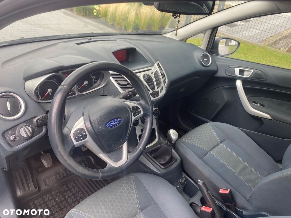 Ford Fiesta 1.4 TDCi Ghia - 6