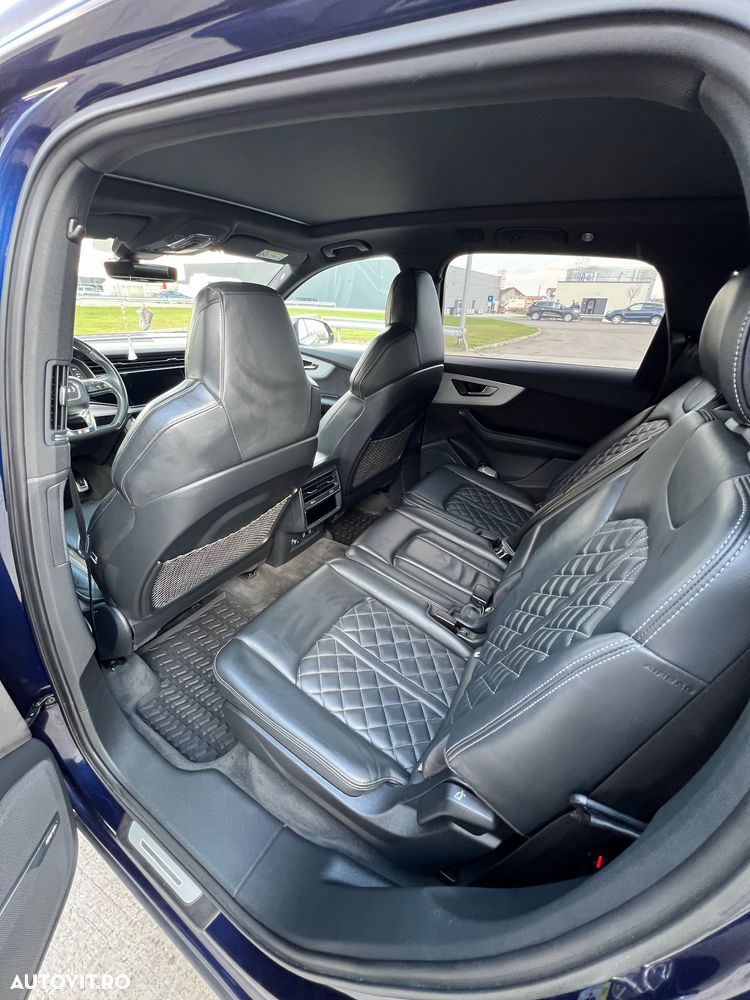 Audi Q7 - 15