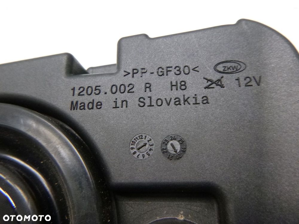 SKODA OCTAVIA 4 HALOGEN LAMPA DRL LED PRAWY PRZÓD - 14