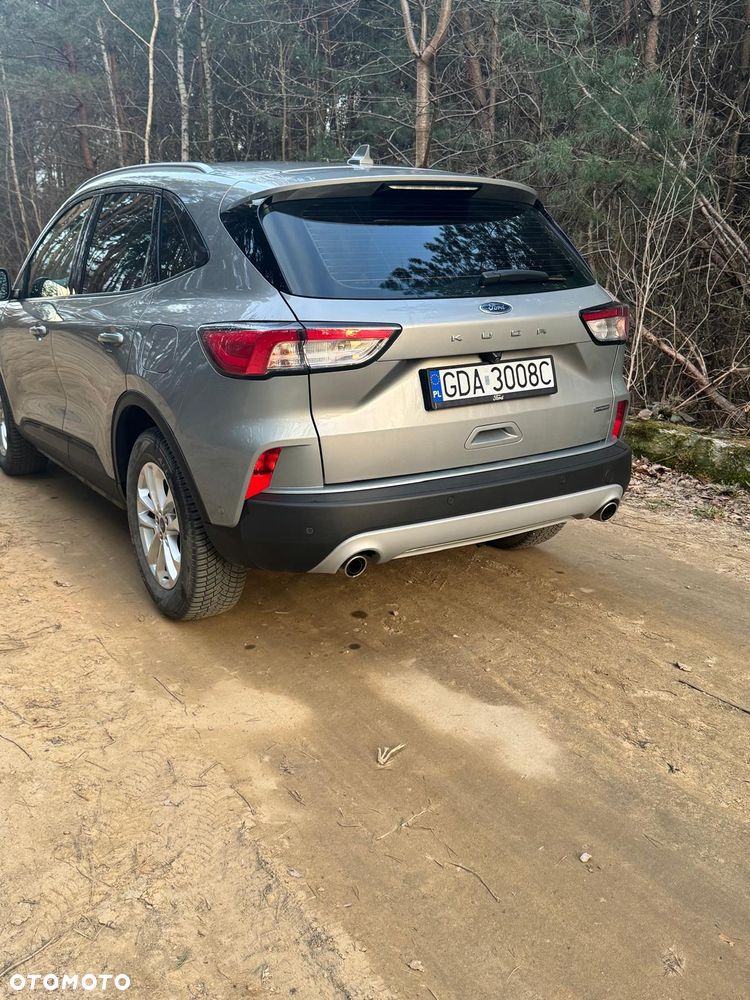 Ford Kuga 2.5 FHEV FWD Titanium - 6