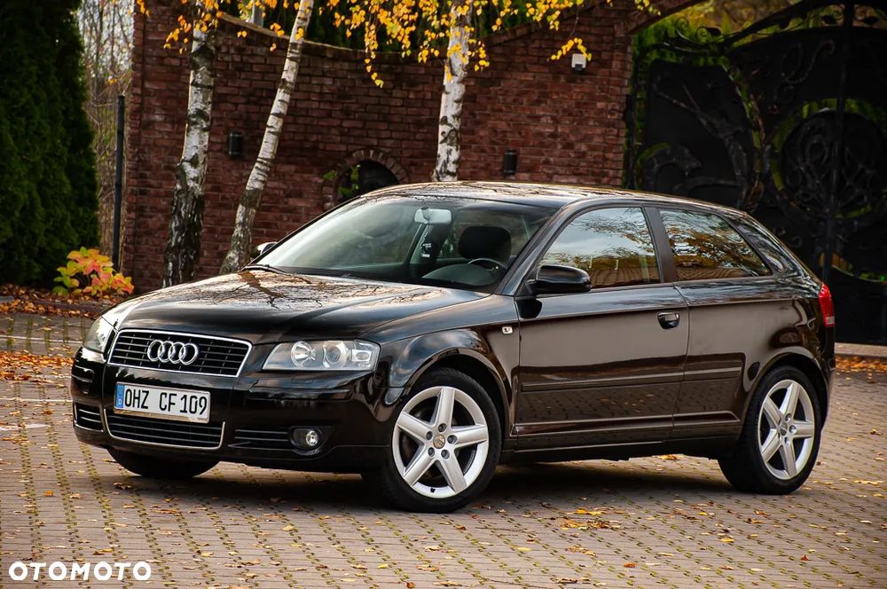 Audi A3 3-drzwiowe 2.0 FSI Attraction - 12