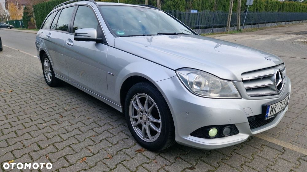 Mercedes-Benz Klasa C 200 CDI BlueEff Classic - 4