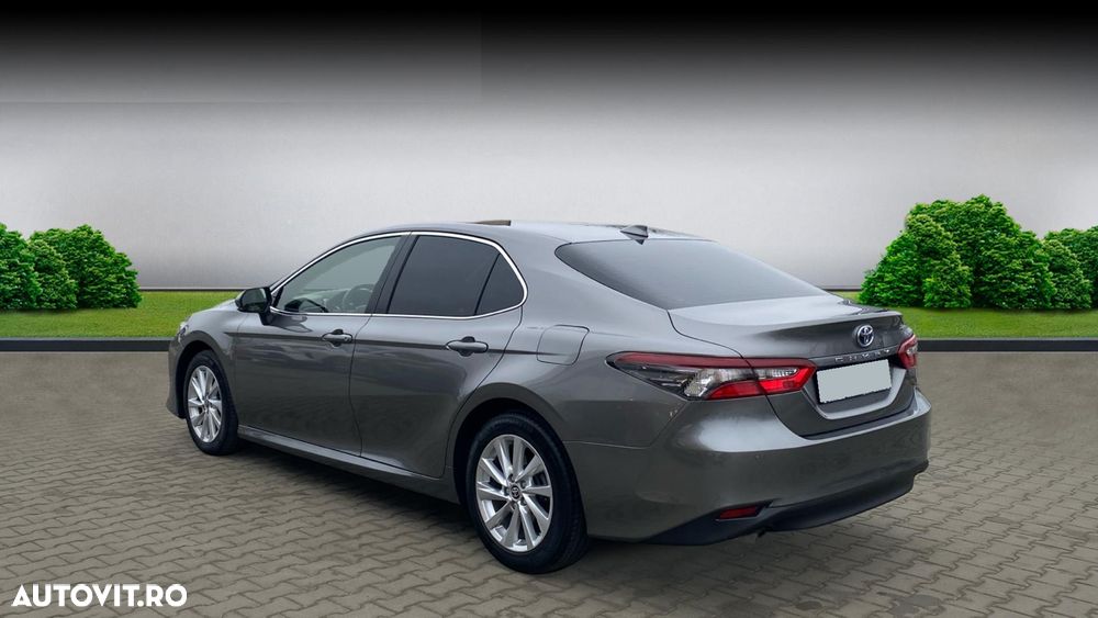 Toyota Camry 2.5 Hybrid Dynamic - 3