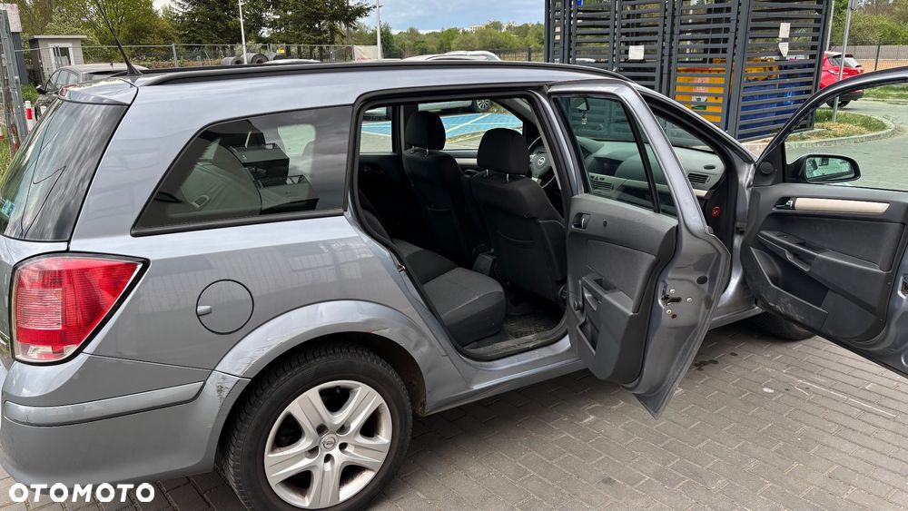 Opel Astra 1.3 CDTI - 9