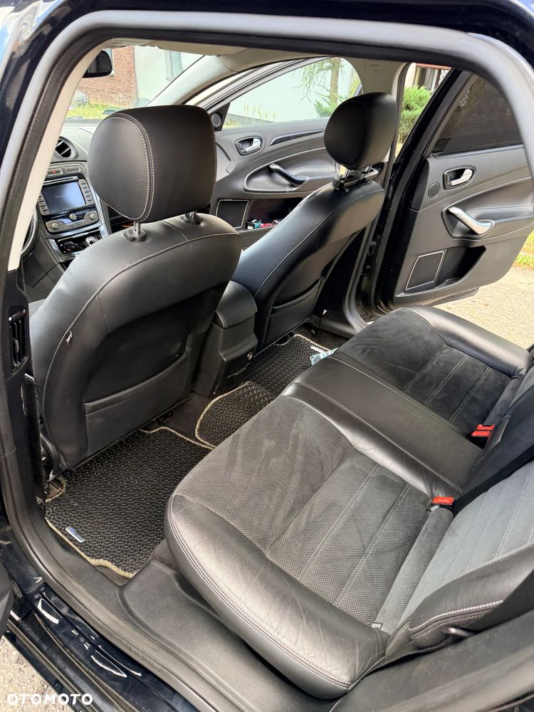 Ford Mondeo 2.0 TDCi Titanium - 22
