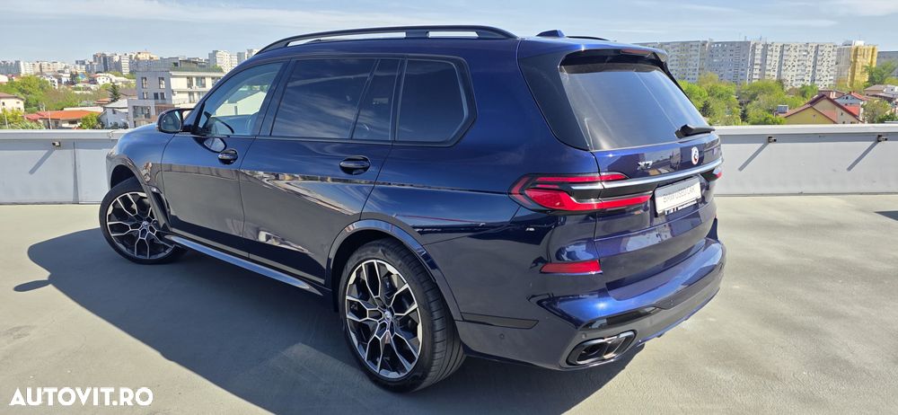 BMW X7 M60i xDrive AT MHEV - 4
