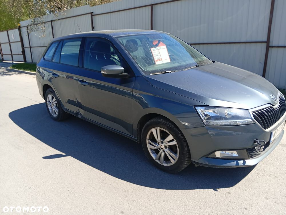 Skoda Fabia - 2