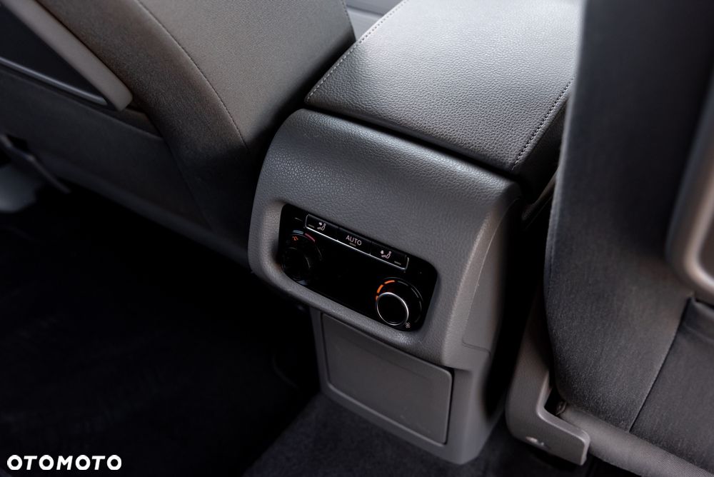 Seat Alhambra 2.0 TDI Ecomotive Reference - 26
