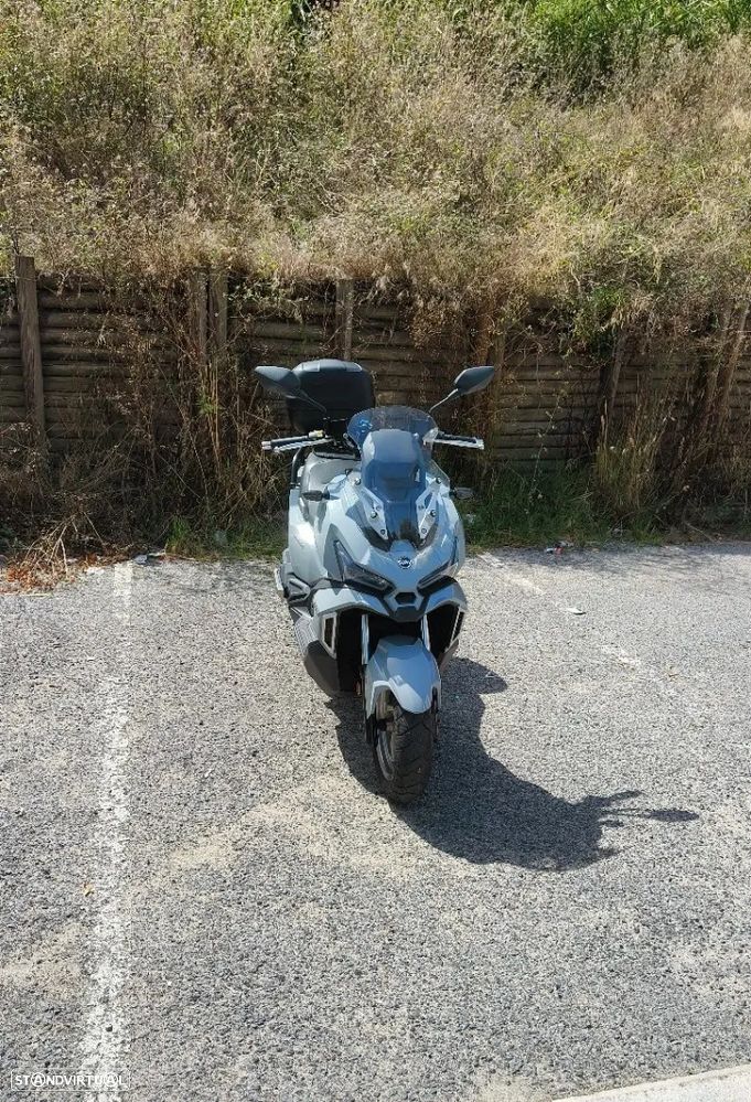 Sym ADX - 4