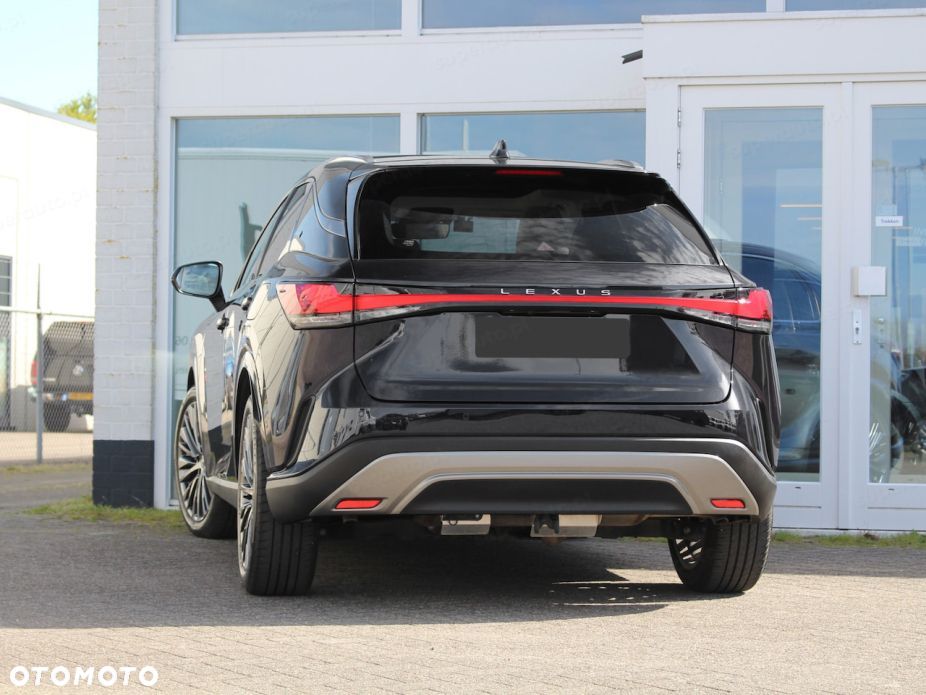 Lexus RX - 7