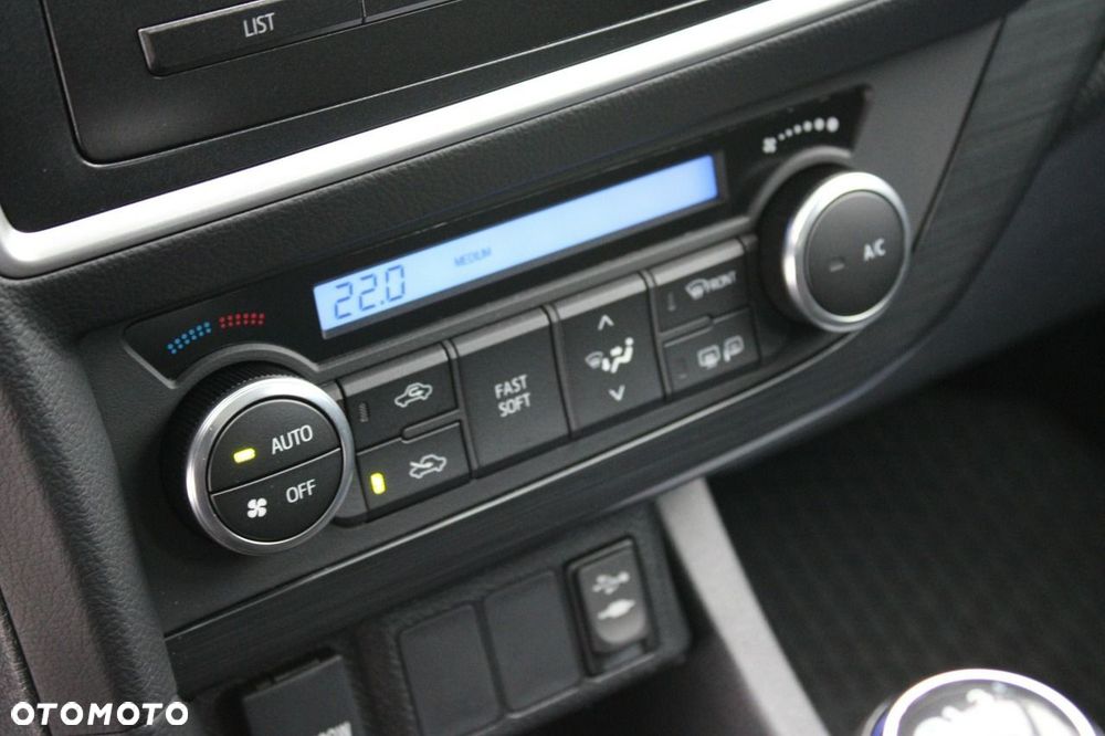 Toyota Auris - 24