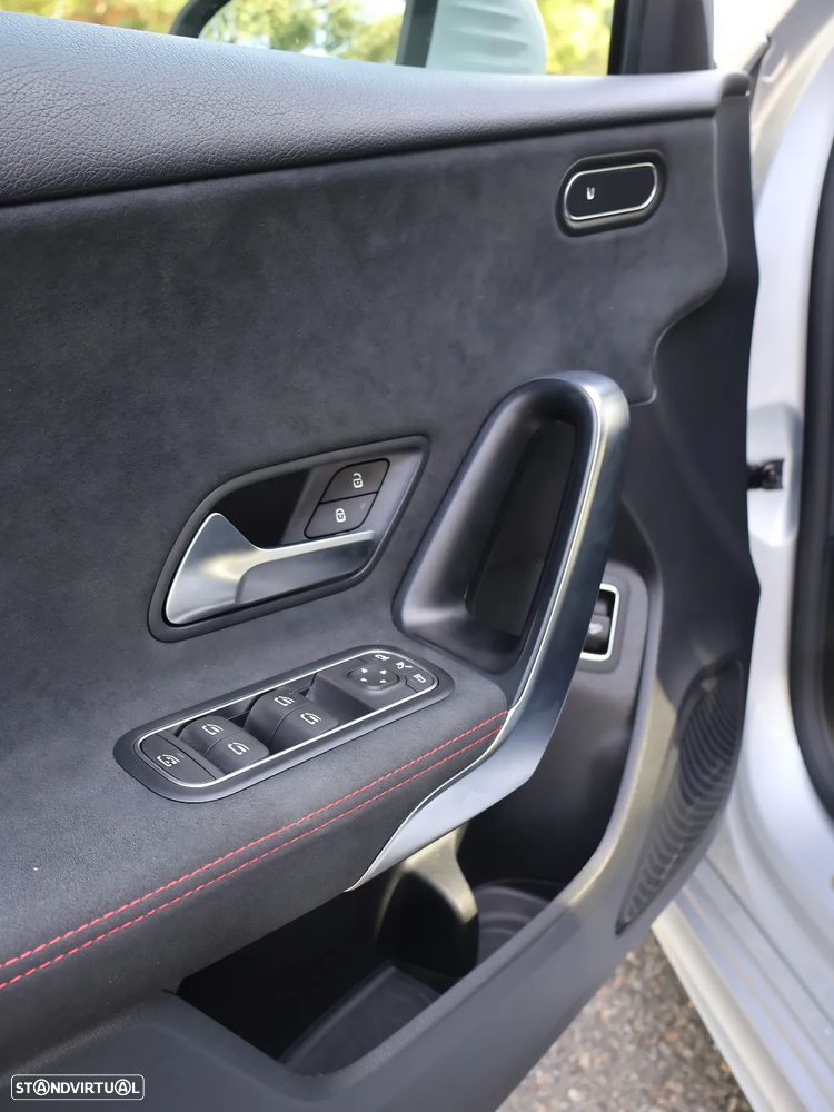 Mercedes-Benz A 200 Advanced AMG Line - 21