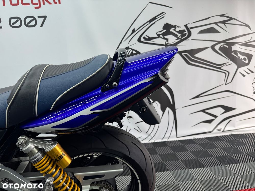 Yamaha XJR - 14