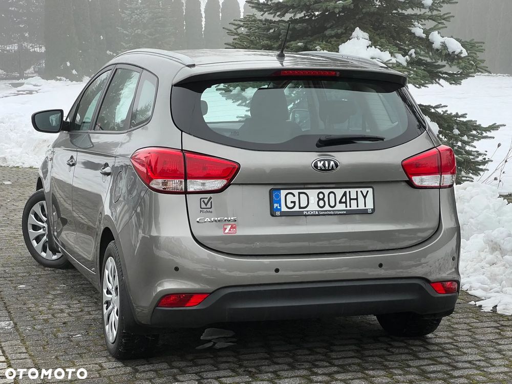 Kia Carens 1.6 GDI L - 6