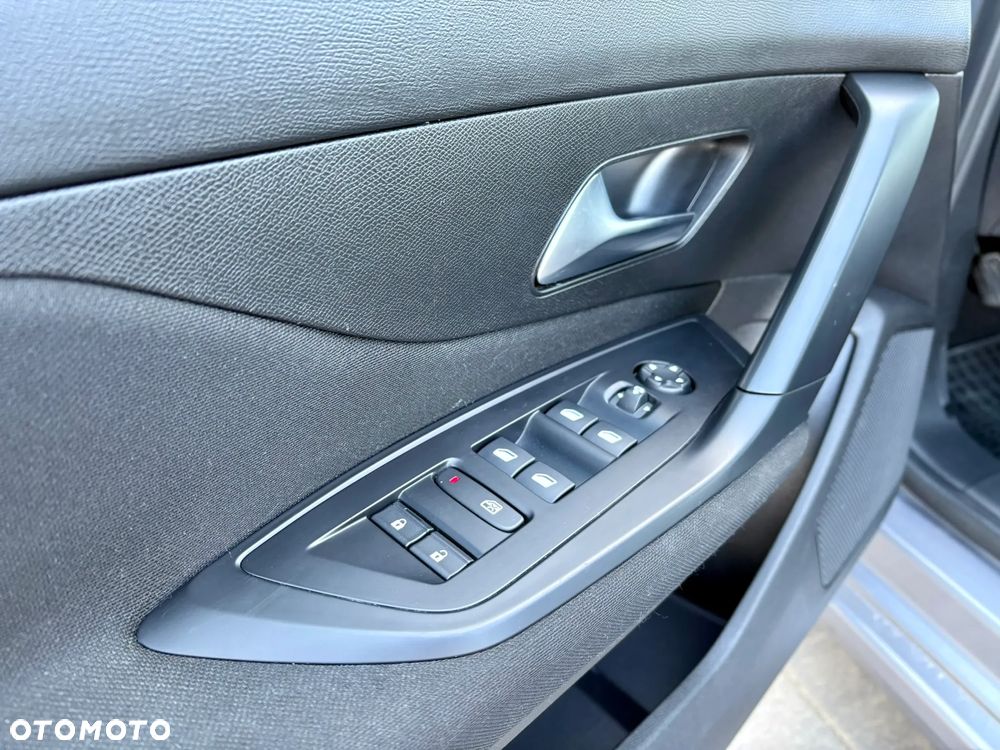 Peugeot 308 1.5 BlueHDi Active Pack S&S - 11