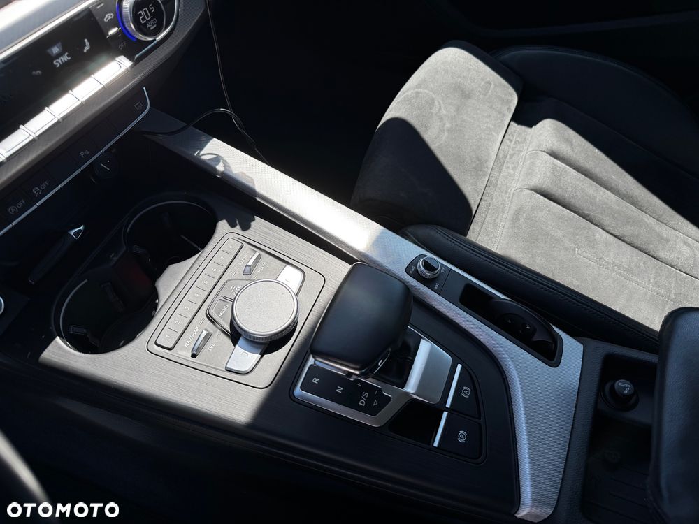 Audi A4 Limousine 1.4 TFSI S tronic - 14