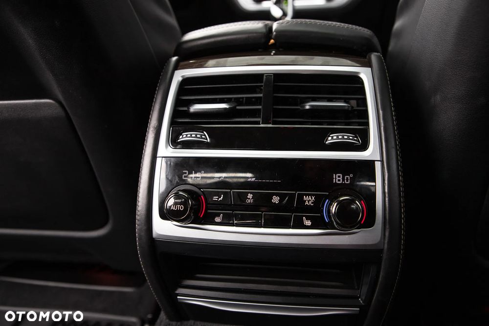 BMW Seria 7 730d xDrive - 21