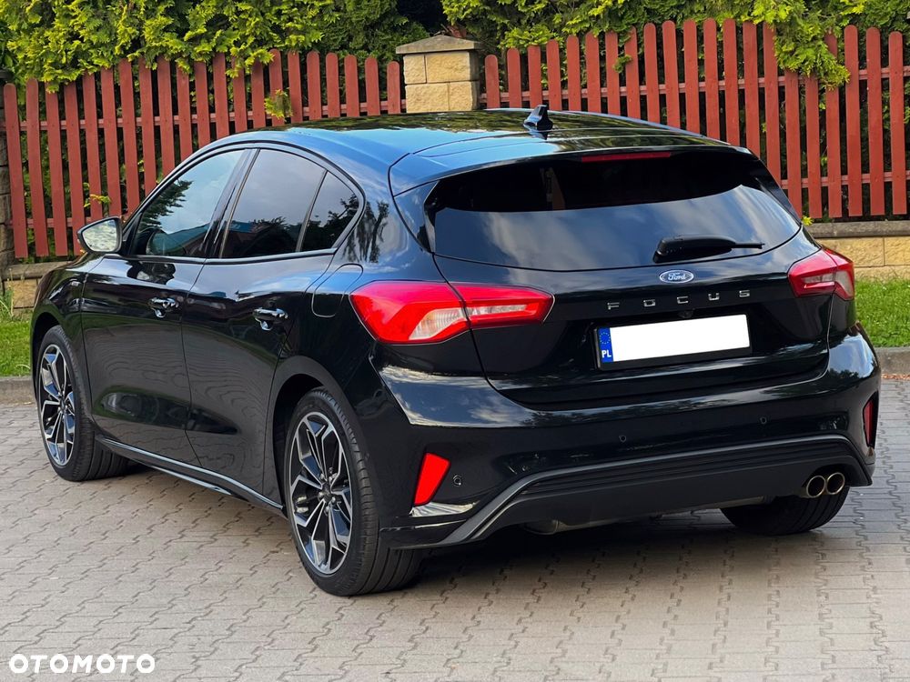 Ford Focus 1.5 EcoBoost ST-Line - 18