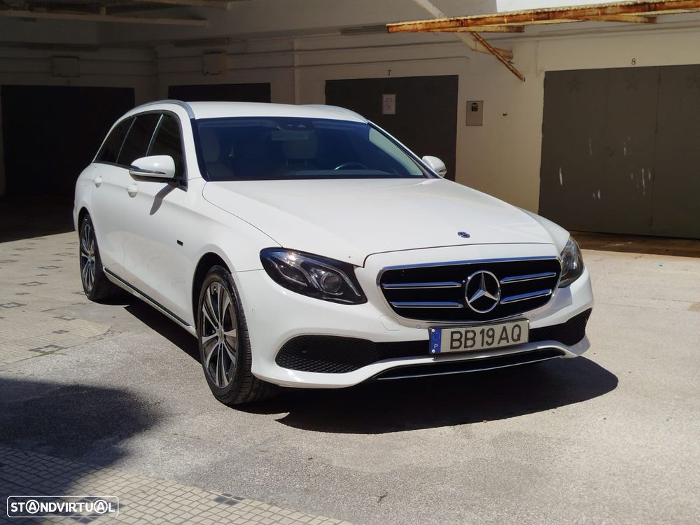 Mercedes-Benz E 300 de 4Matic 9G-TRONIC - 4