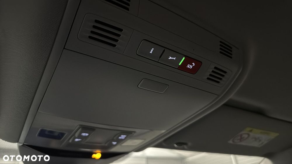 Volkswagen Passat 2.0 TDI EVO Business DSG - 25