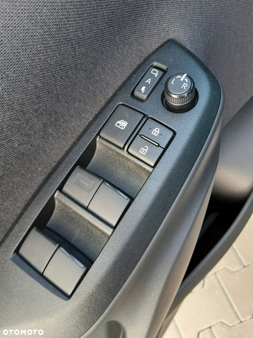 Toyota Yaris Cross - 20