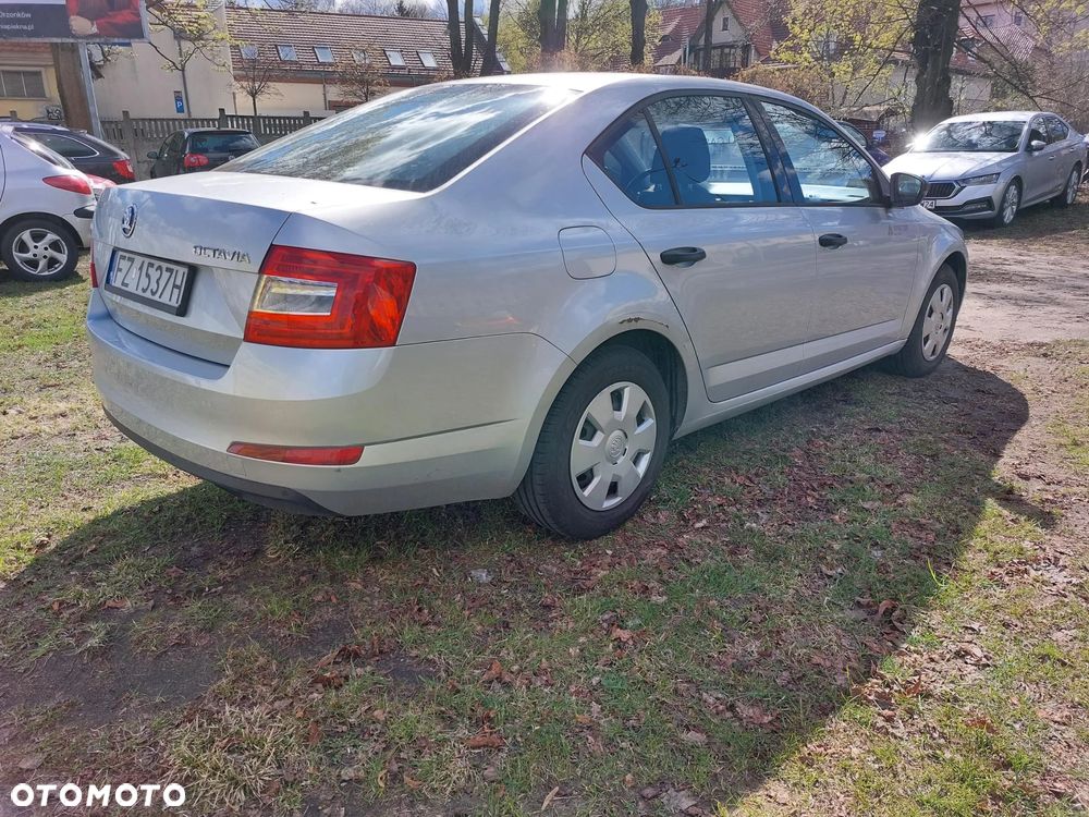 Skoda Octavia 1.6 TDI Edition - 22