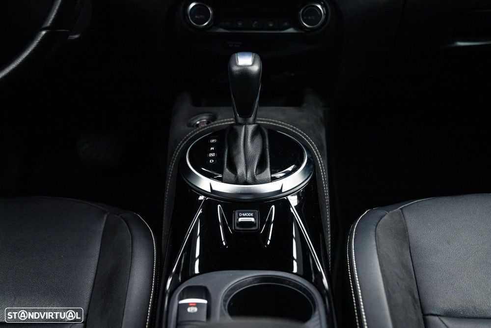 Nissan Juke 1.0 DIG-T N-Design Black DCT - 38