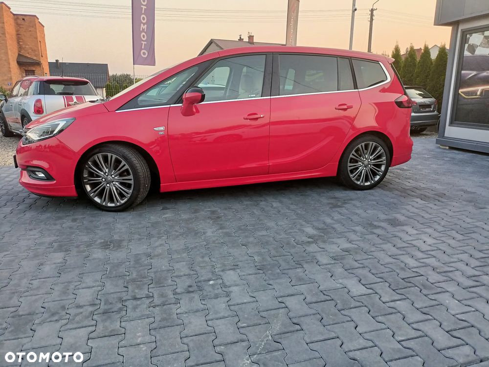 Opel Zafira - 9