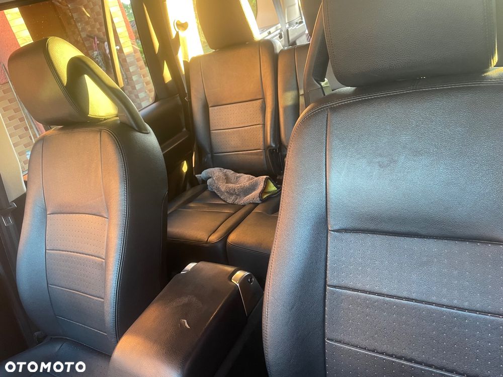 Land Rover Discovery - 16