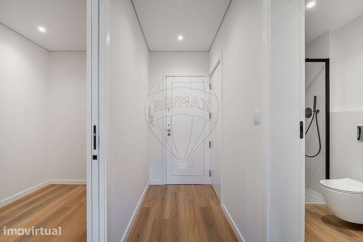 Apartamento T1 para venda - Grande imagem: 2/19