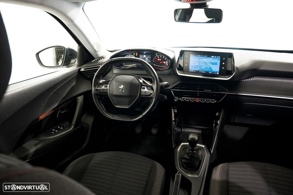 Peugeot 2008 1.2 PureTech Active Pack - 4