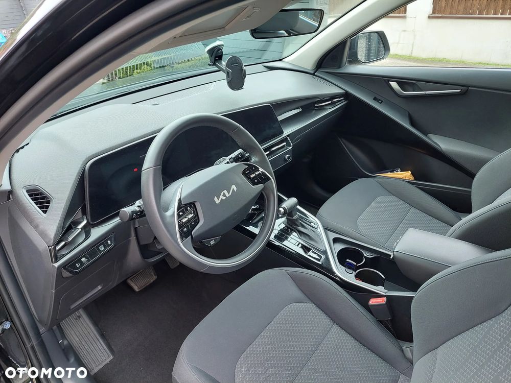 Kia Niro 1.6 GDI Hybrid M - 8