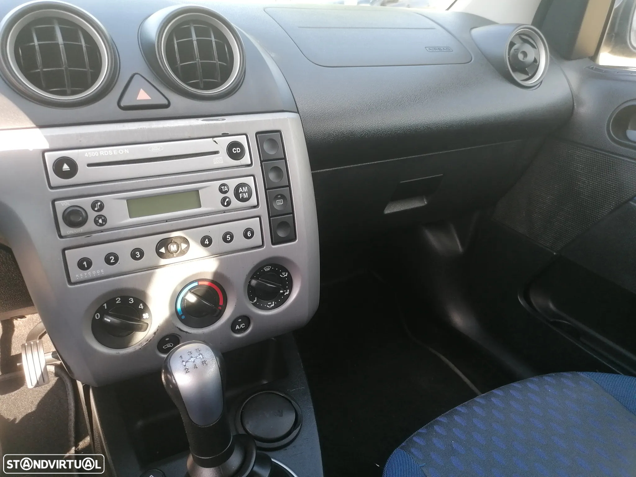 Ford Fiesta 1.25 Trend - 10