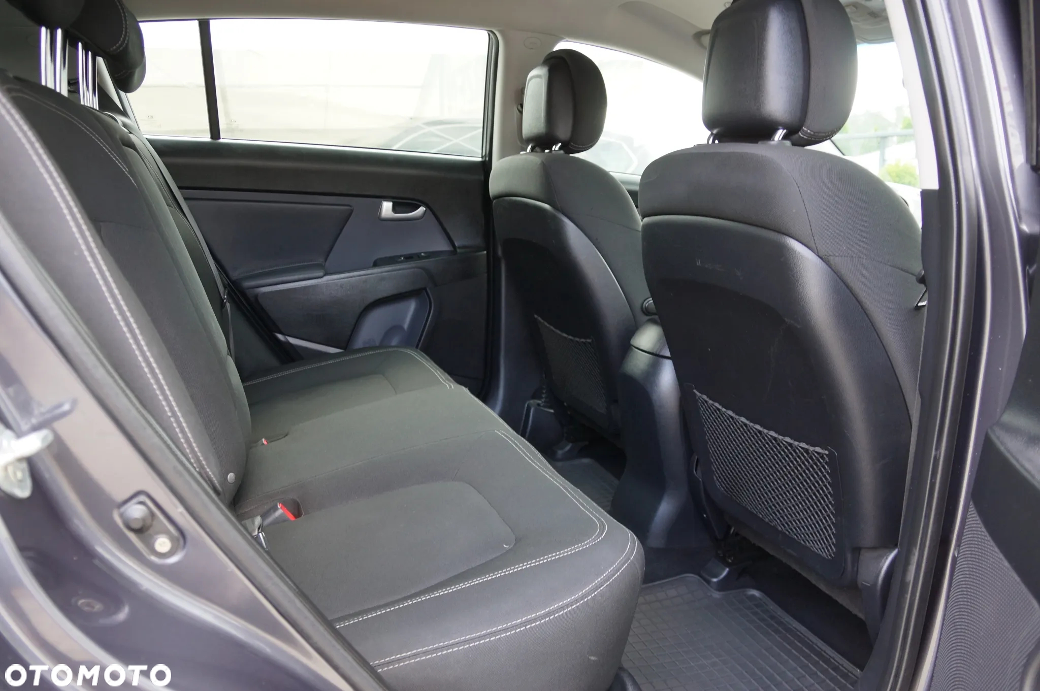 Kia Sportage 2.0 CVVT 4WD Automatik Spirit - 28