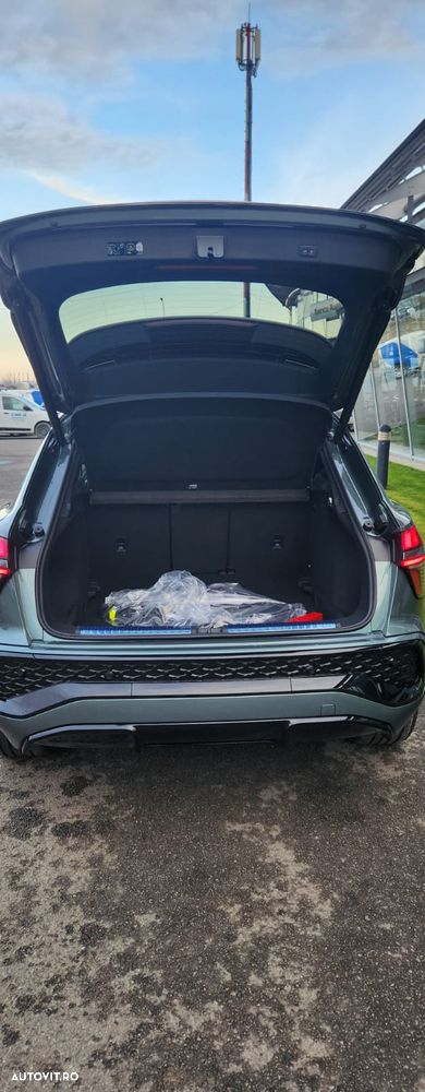 Audi Q3 2.0 35 TDI S tronic quattro S Line - 21