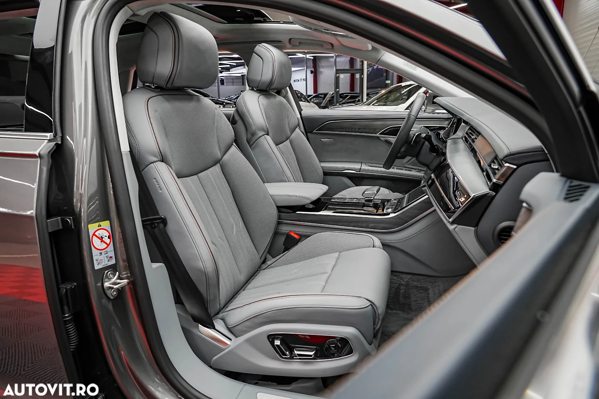 Audi A8 A8L 60 TFSI e quattro Tiptronic PHEV - 8