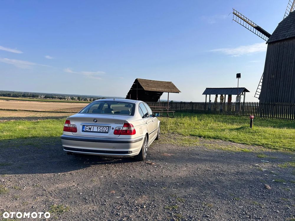BMW Seria 3 328i - 6