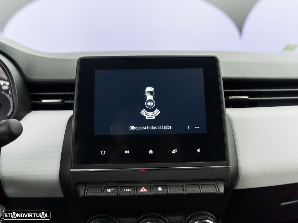 Renault Clio 1.0 TCe Evolution Bi-Fuel - 32