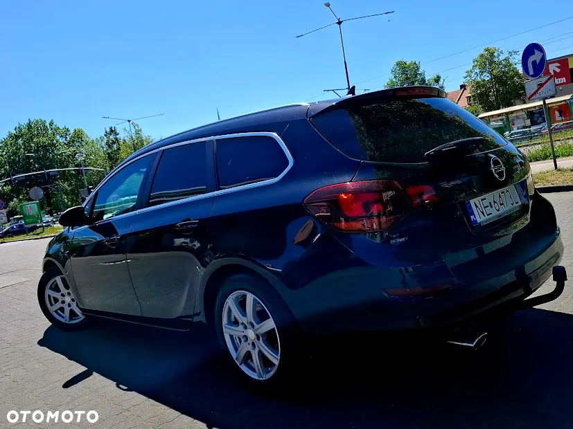 Opel Astra 1.4 Turbo Cosmo - 6