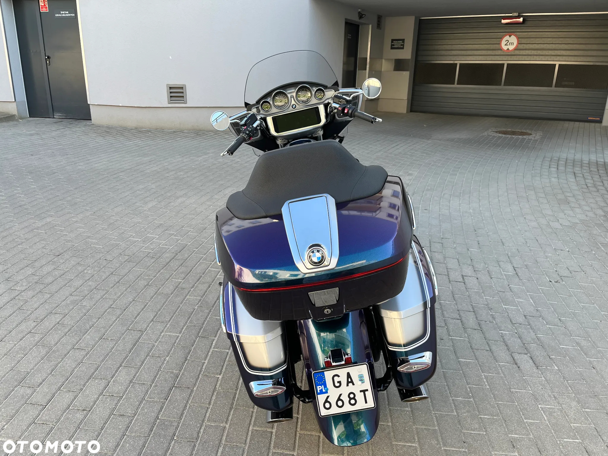 BMW R - 7