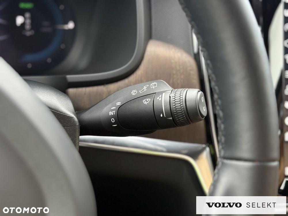 Volvo V90 - 25