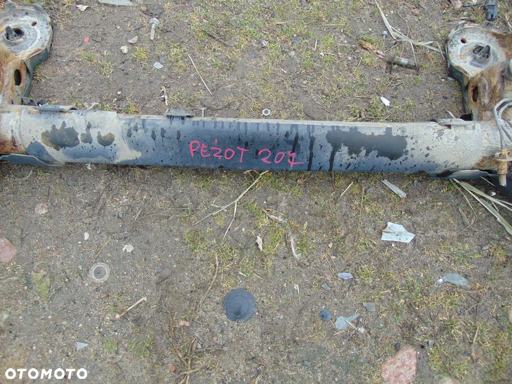 Belka tył peugeot 207 1,4 hdi