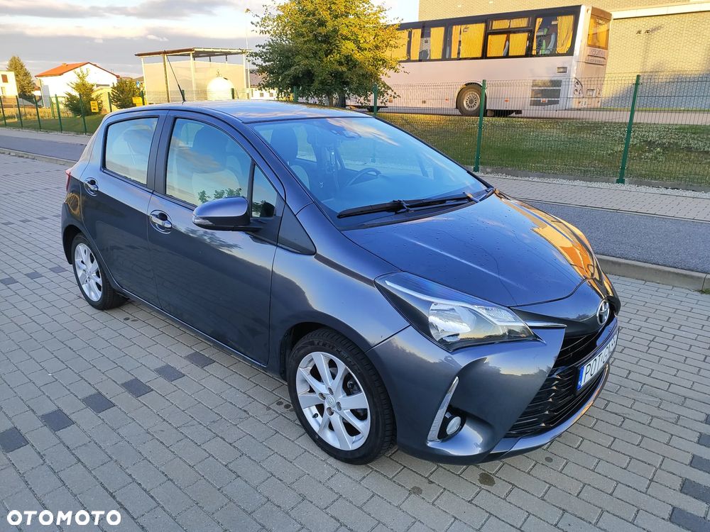 Toyota Yaris 1.5 Life - 17