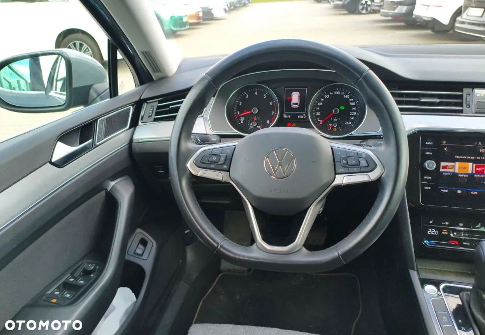Volkswagen Passat Variant 1.5 TSI EVO Business DSG - 8