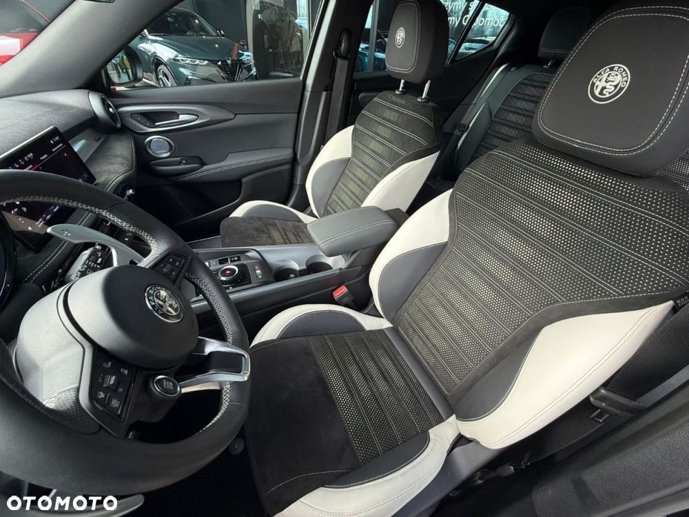 Alfa Romeo Tonale - 10
