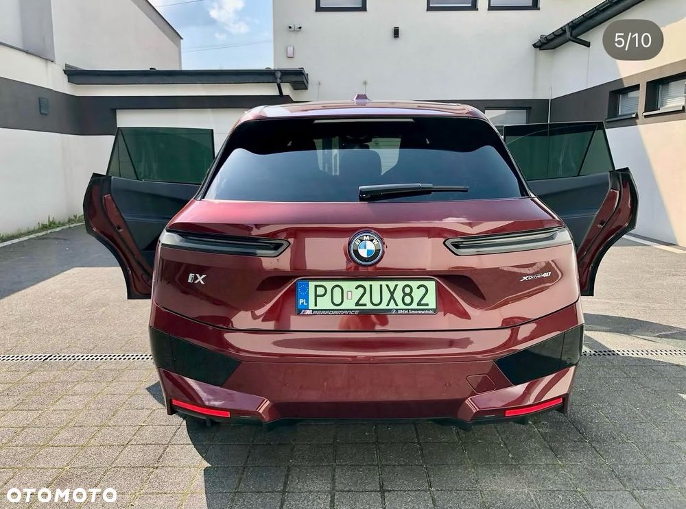 BMW iX xDrive40 76.6kWh Signature - 5
