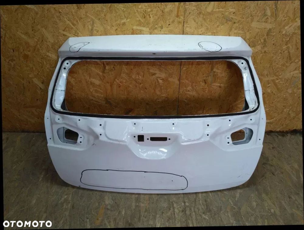 TOYOTA AURIS II HB 2012- klapa bagażnik tylna tył - 1