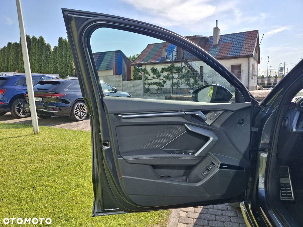 Audi A3 Sportback - 13